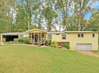 87 Spears Cir, Hartwell, GA 30643