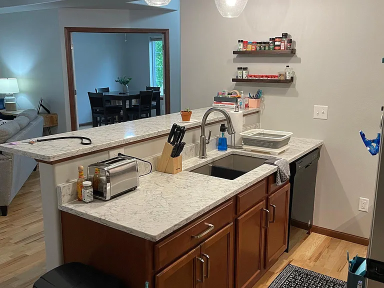 1820 W Benton St #102 — Photo 17