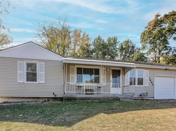 1005 E Salisbury Rd, Independence, MO 64050