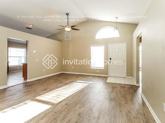 4th image of 1018 Cristelle Jean Dr