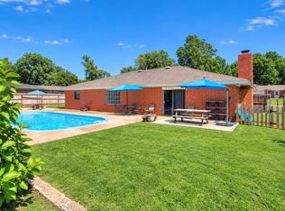405 N Lakeside Ter, Mustang, OK 73064