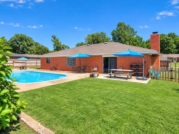 405 N Lakeside Ter, Mustang, OK 73064