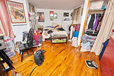Rented by Genik Group Corp