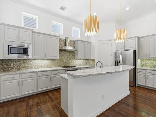 6109 Stillman St, Houston, TX 77007