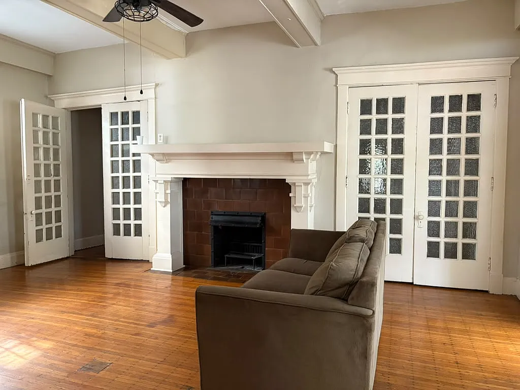 1 bed, 980 sqft, $975 — Photo 1