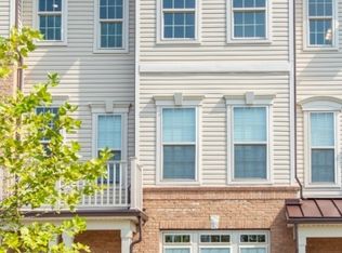 5 Sternadori Rd #7, Somerville, NJ 08876