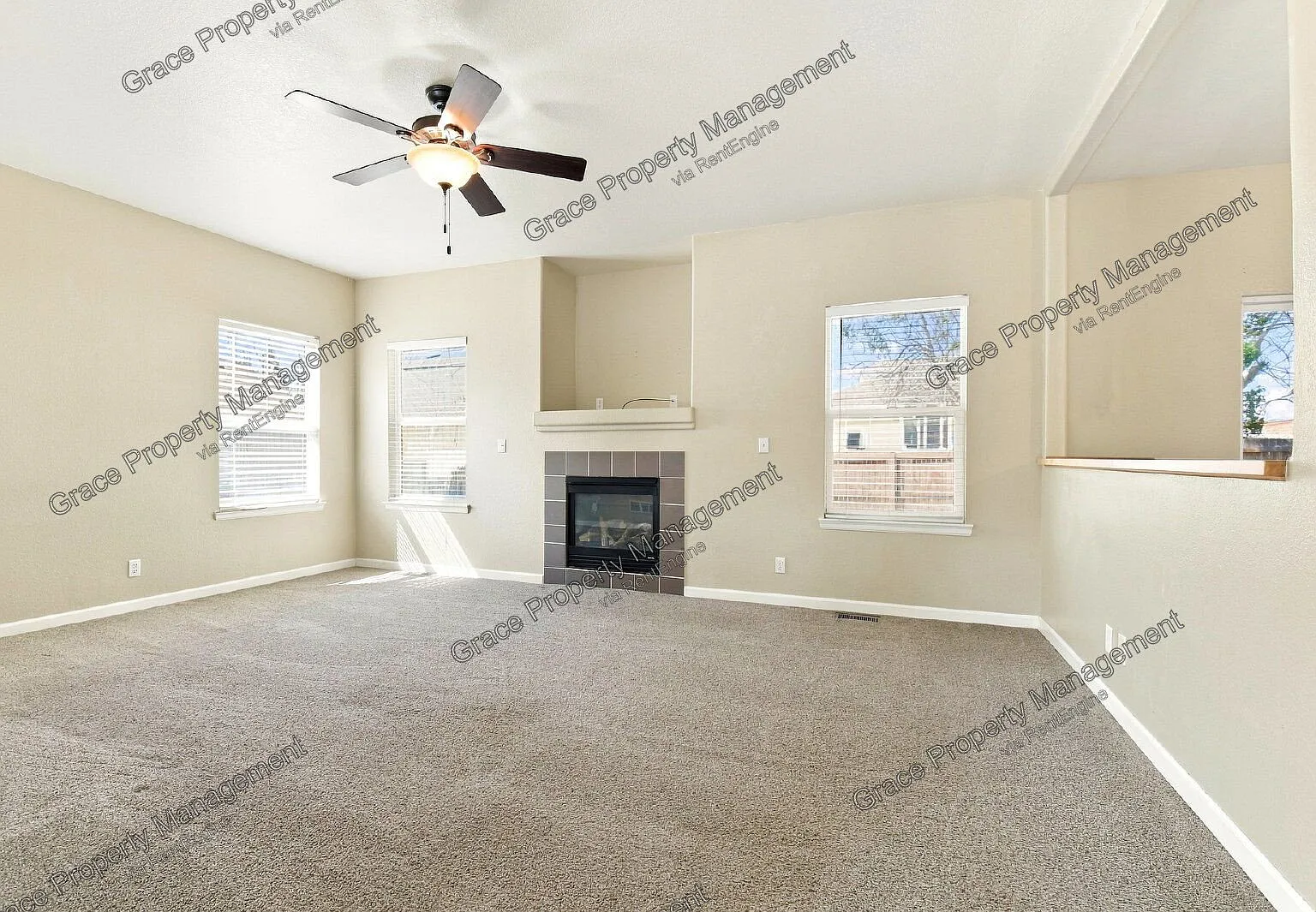 5 bed, 2.5 bath, 3619 sqft, $4,275 — Photo 3