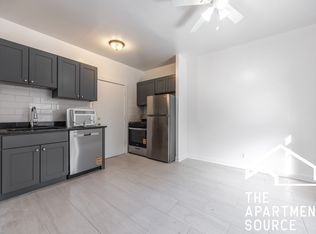 1328 W Estes Ave #22, Chicago, IL 60626