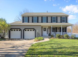 2 Nottingham Ct, Lumberton, NJ 08048