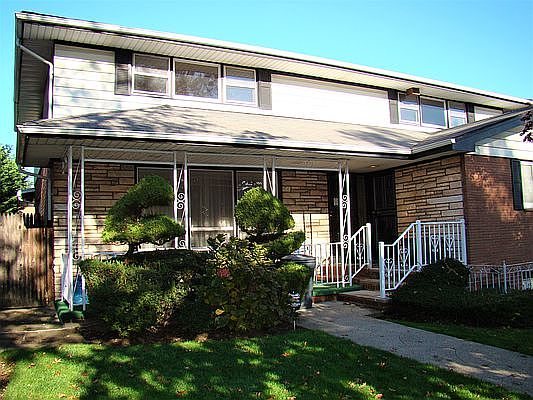1st image of 65-19 Fitchett St #2