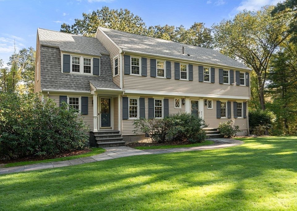 1st image of 59 Russett Hill Rd
