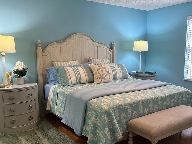 King Bedroom
