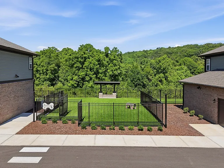 Hawthorne at Hixson — Photo 15