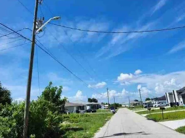 1525 Haviland Ave S, Lehigh Acres, FL 33973