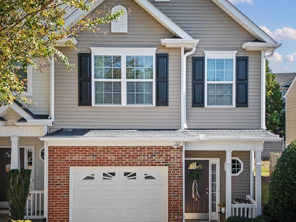 1st image of 60 Bay Springs Dr