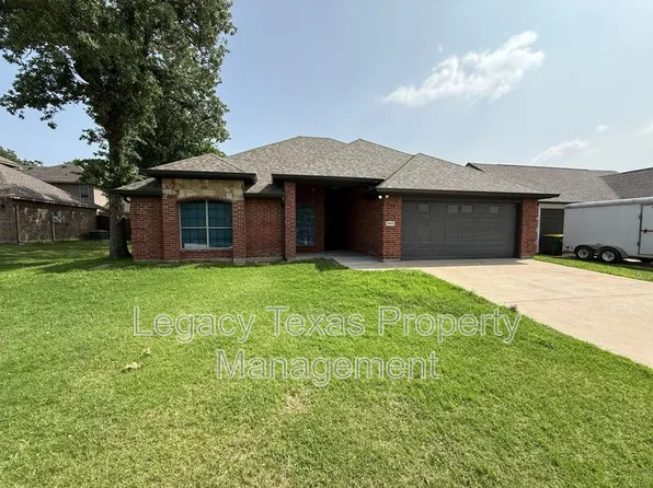 3802 Juniper Ct, Granbury, TX 76048