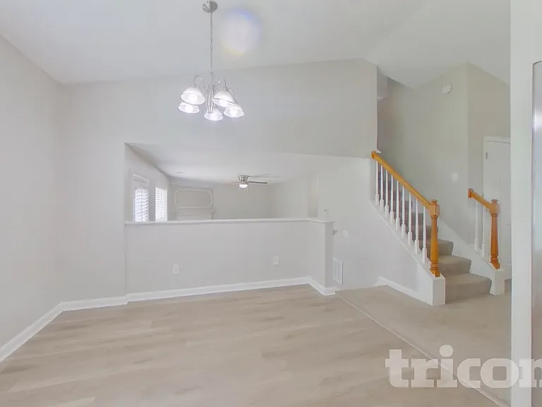 3886 Ligney Creek Ct — Photo 4