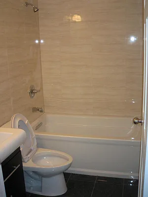 Rented by Paramount Realty Management | media 14