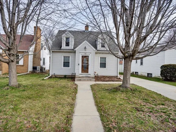 1714 Northfield Pl, Madison, WI 53704