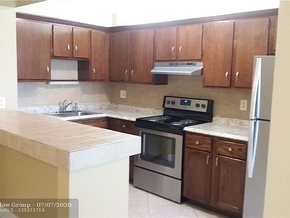 4th image of 5501 Courtyard Dr #5501