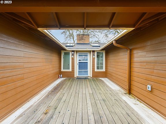 5th image of 4259 Riverview Dr