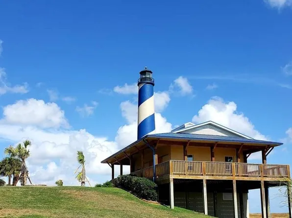 2925 Palacios Bay, Palacios, TX 77465