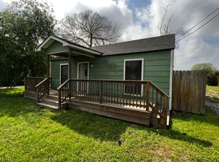 5225 Bonner Dr, Corpus Christi, TX 78411