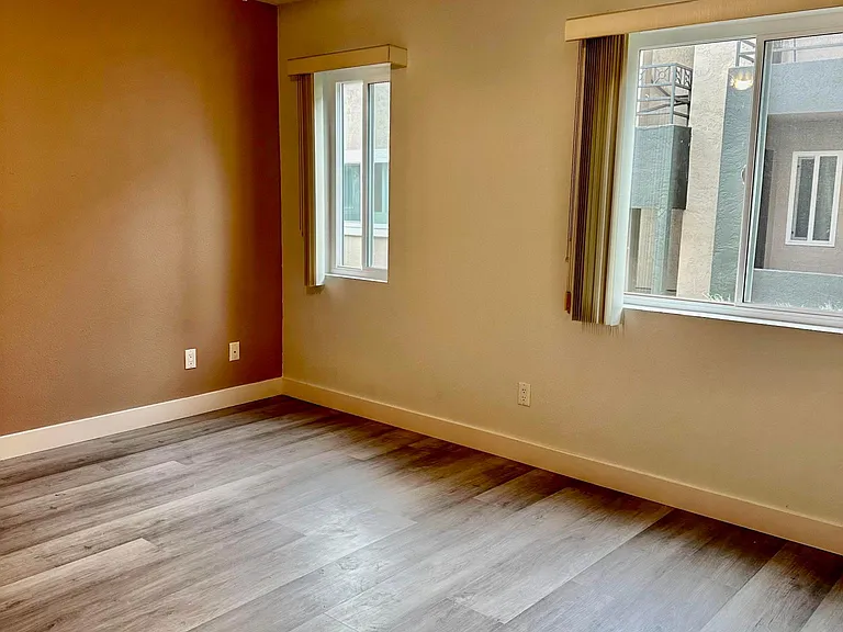 7445 Charmant Dr #1707 — Photo 2