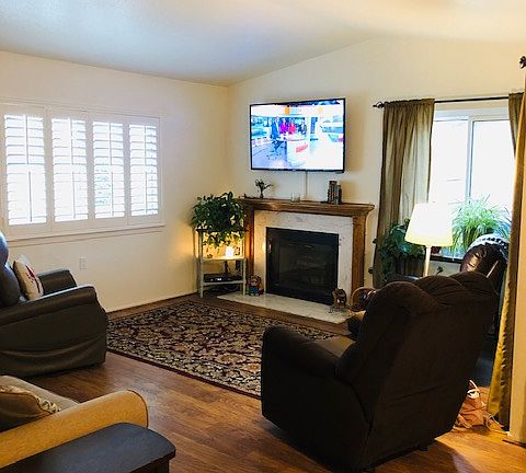 4th image of 12999 Rainwood Ct