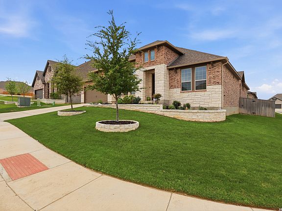 2nd image of 28502 Colares Way