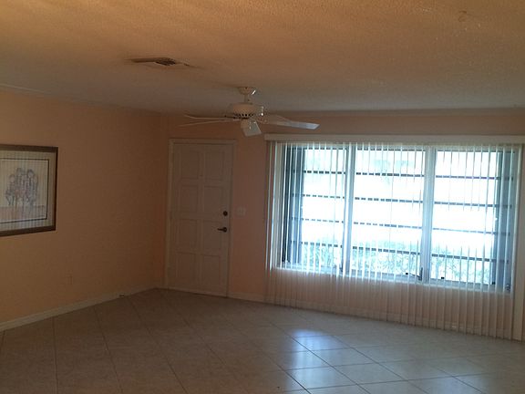 2nd image of 1301 NE 35th St