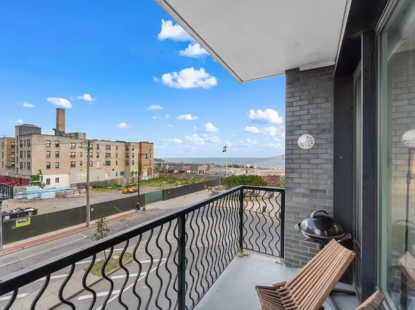 133 116th Bch Unit 3A, Rockaway Park, NY 11694