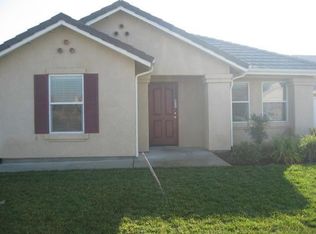 1983 E Academy Ave, Tulare, CA 93274