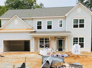 5110 Ozark Ln, Gainesville, GA 30507