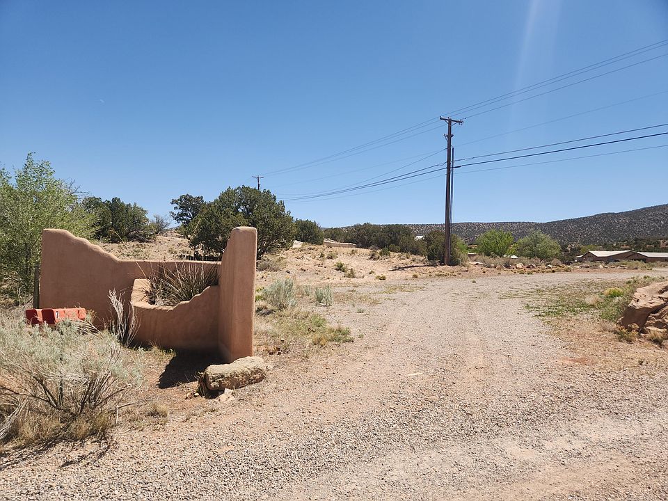 1st image of 2 Valle Escondido