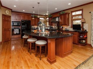 3415 150th St, Urbandale, IA 50323