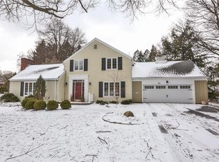 84 Indian Spring Ln, Rochester, NY 14618