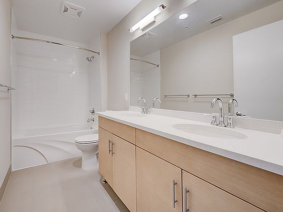3rd image of 199 Dali Blvd #301