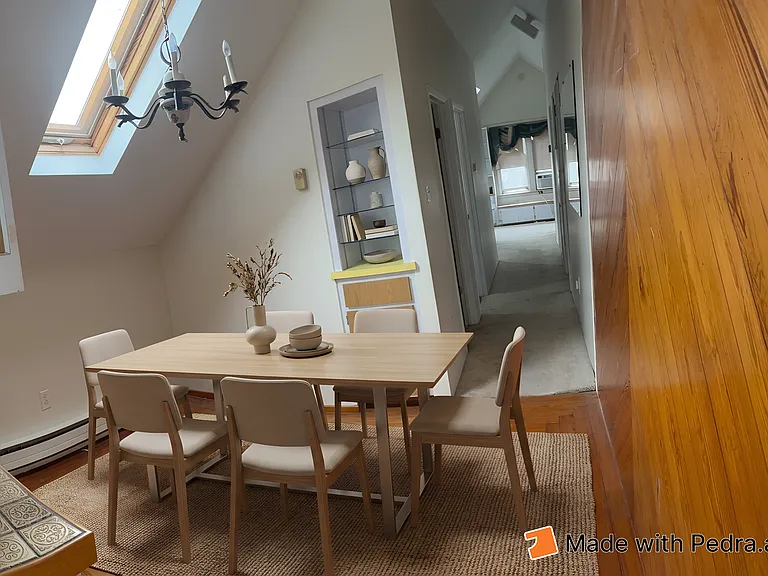 194-196 Robbins St #3 — Photo 4