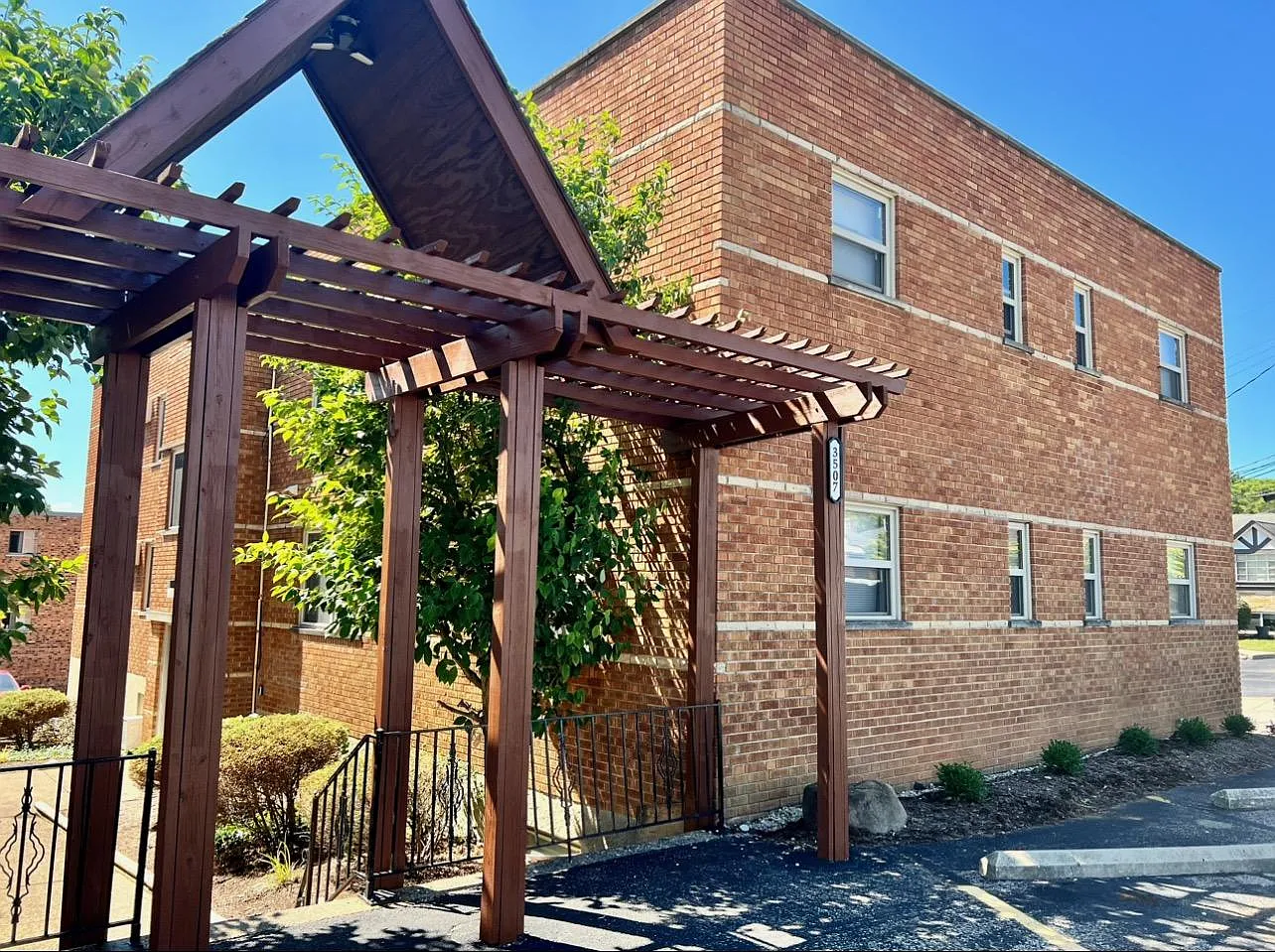 1 bed, 520 sqft, $760 — Photo 1