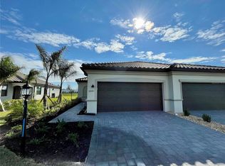 16040 Sunny Day Dr, Bradenton, FL 34211