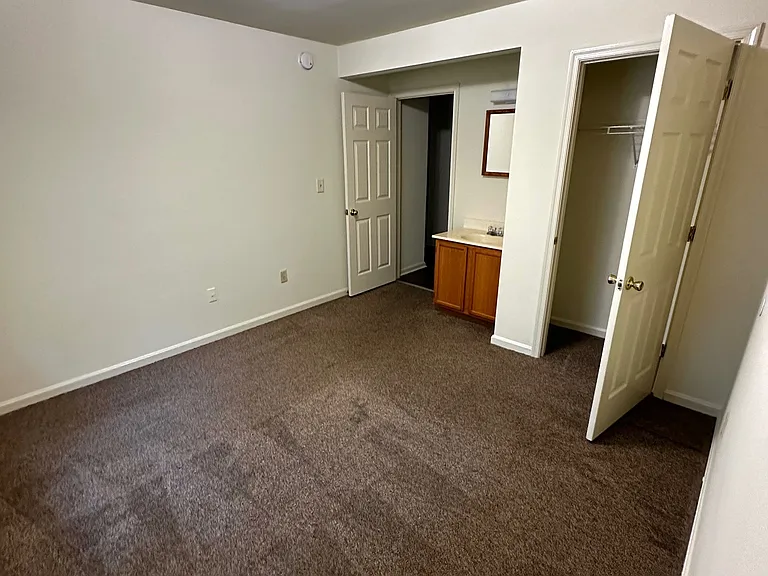 127 Onley Rd — Photo 8
