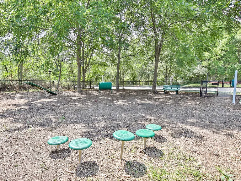 Winchester Park and Woods — Photo 42