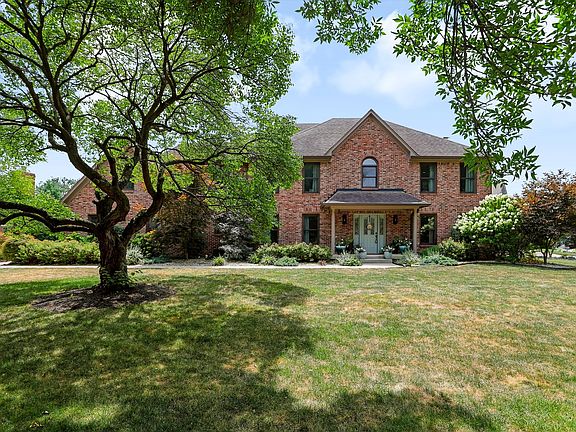 2nd image of 3891 Atherton Ln