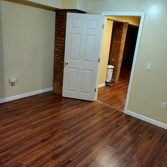 138 Devon St #BASEMENT — Photo 3