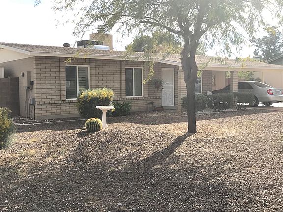 3rd image of 1419 W Wickieup Ln
