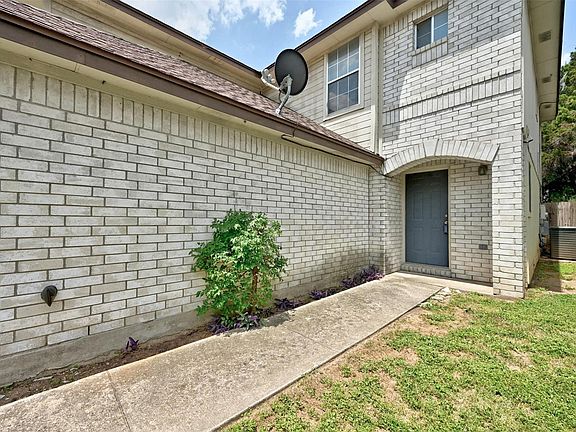 3rd image of 9602 Nightjar Dr #B