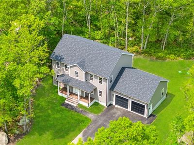 16 Indian Grass Cir, Tiverton, RI, 02878