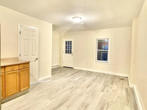 273 5th Street image 3 of 16