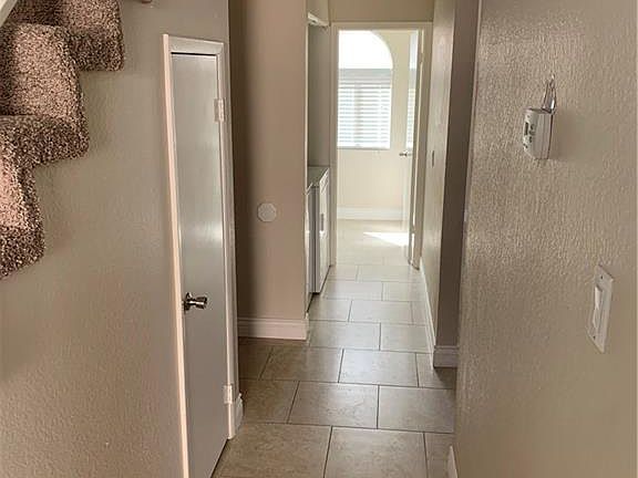 4th image of 1447 Harmony Hill Dr